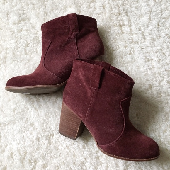 naturalizer samantha